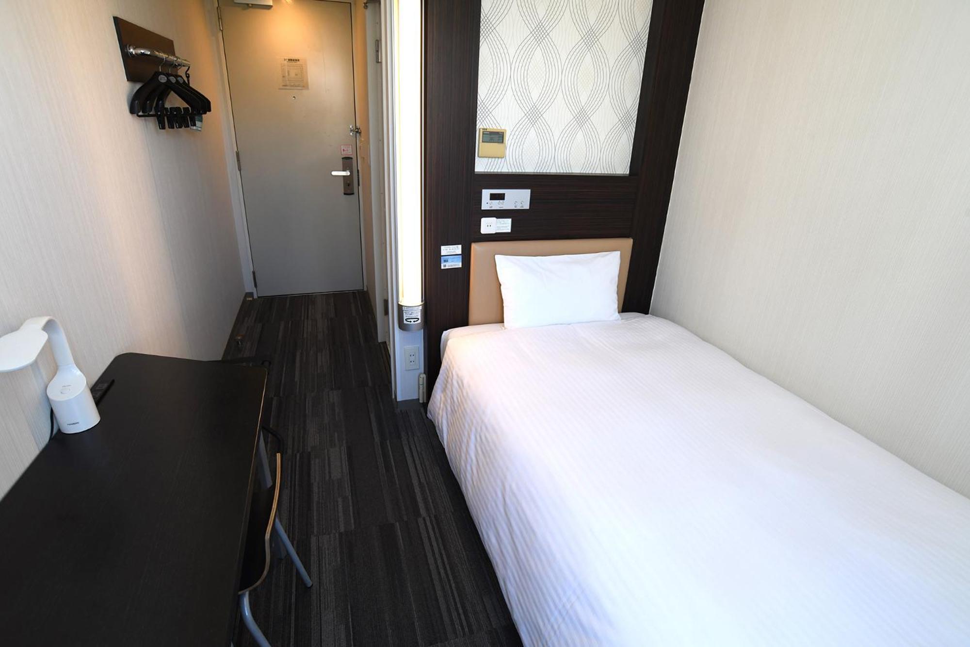 R&B Hotel Hachioji Eksteriør billede