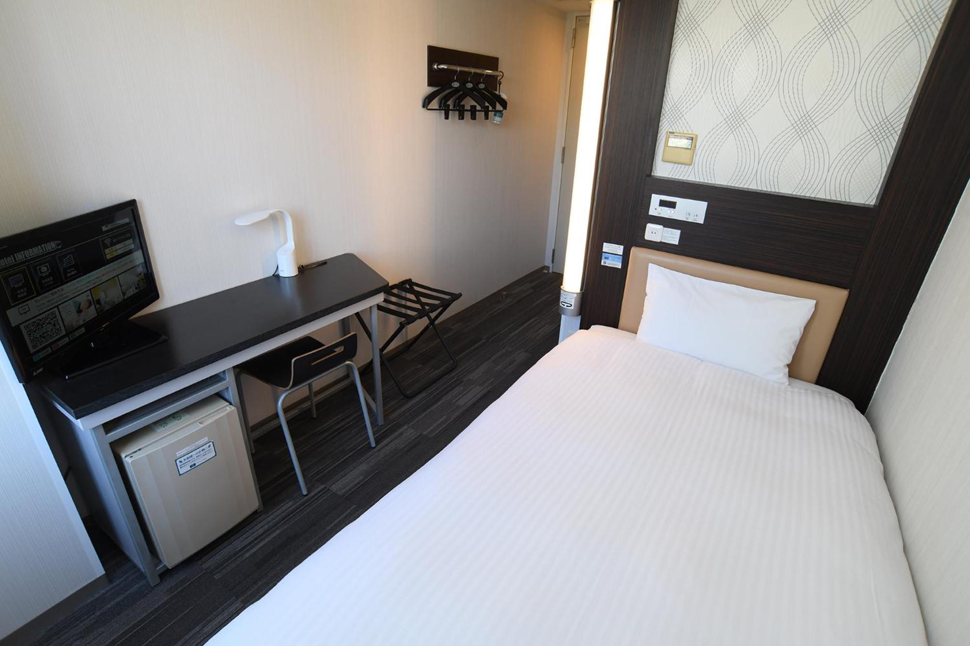 R&B Hotel Hachioji Eksteriør billede